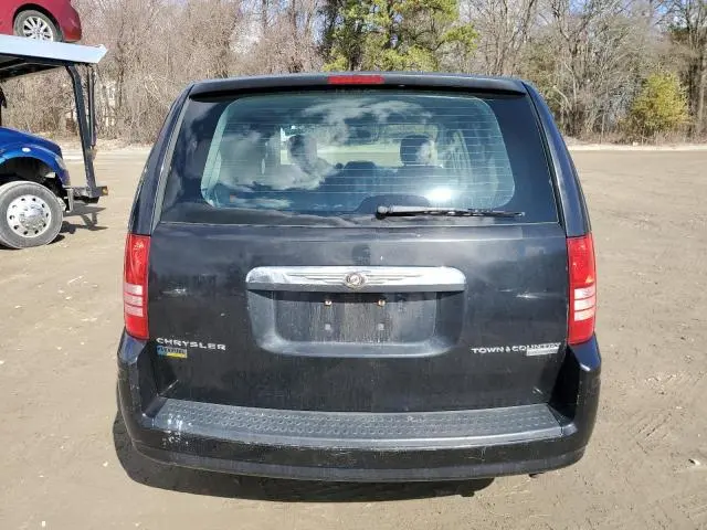 2010 CHRYSLER TOWN & COUNTRY LX