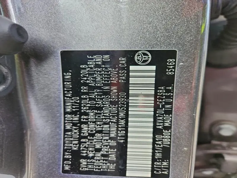 2021 TOYOTA CAMRY SE  