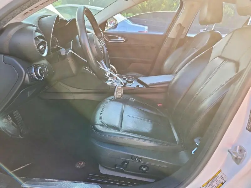 2017 ALFA ROMEO GIULIA   
