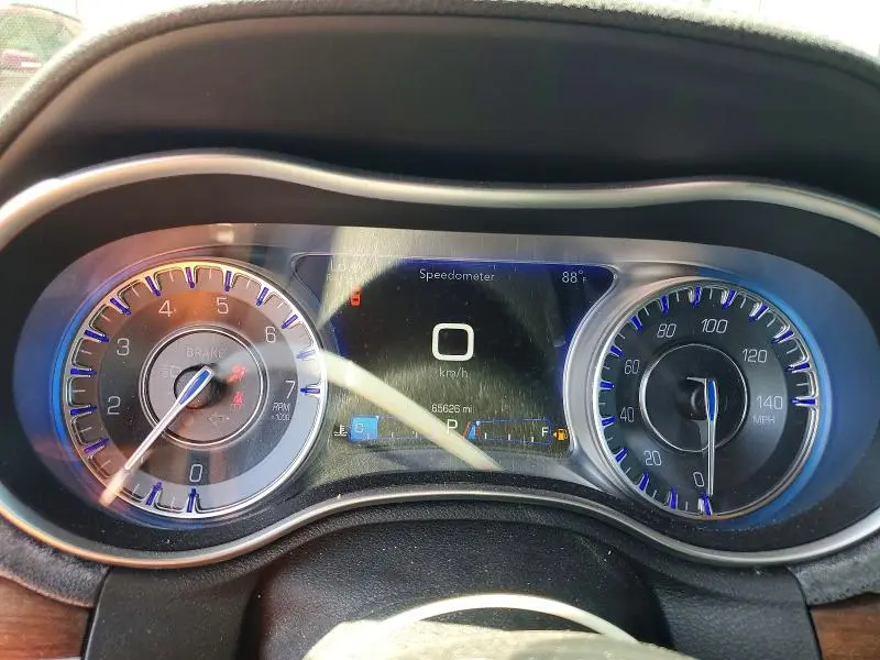 2017 CHRYSLER 300C PLATINUM  