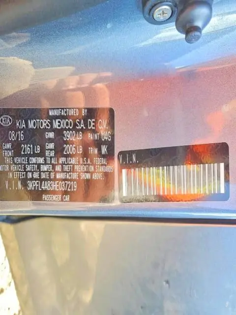 2017 KIA FORTE EX  