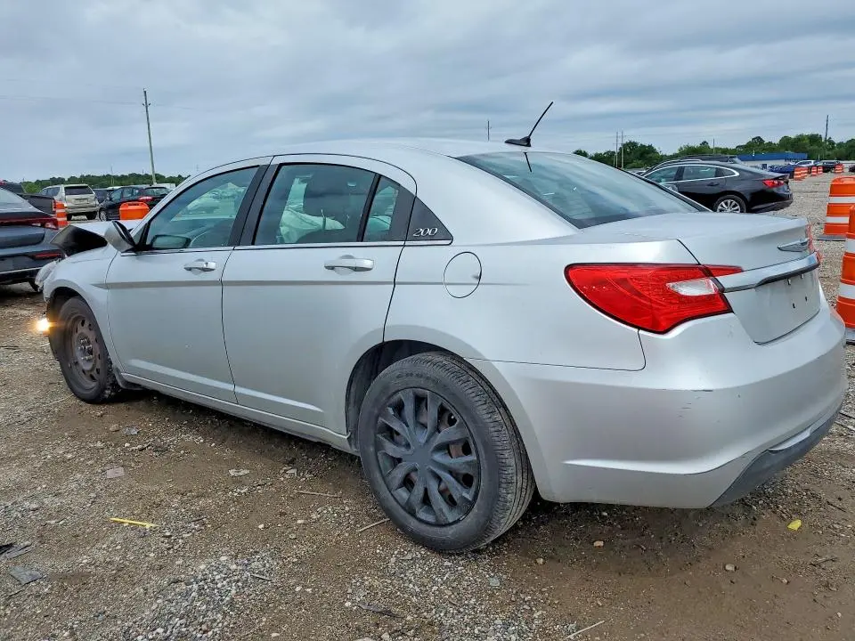2012 CHRYSLER 200 LX  