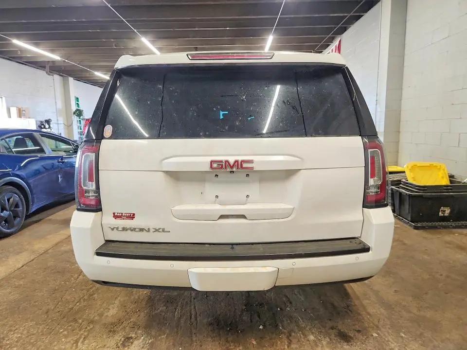2015 GMC YUKON XL K1500 SLT  