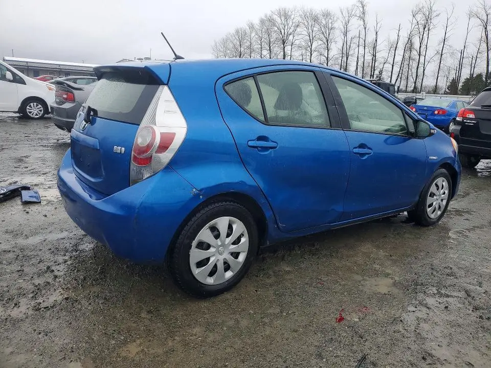 2012 TOYOTA PRIUS C TWO  