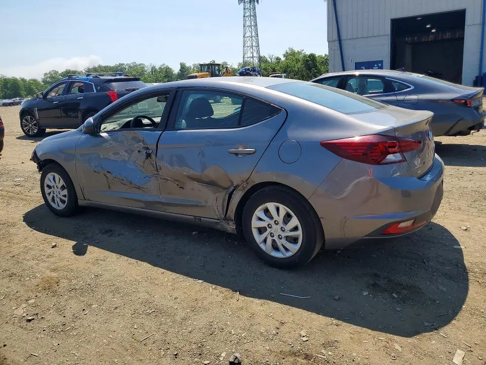 2019 HYUNDAI ELANTRA SE  