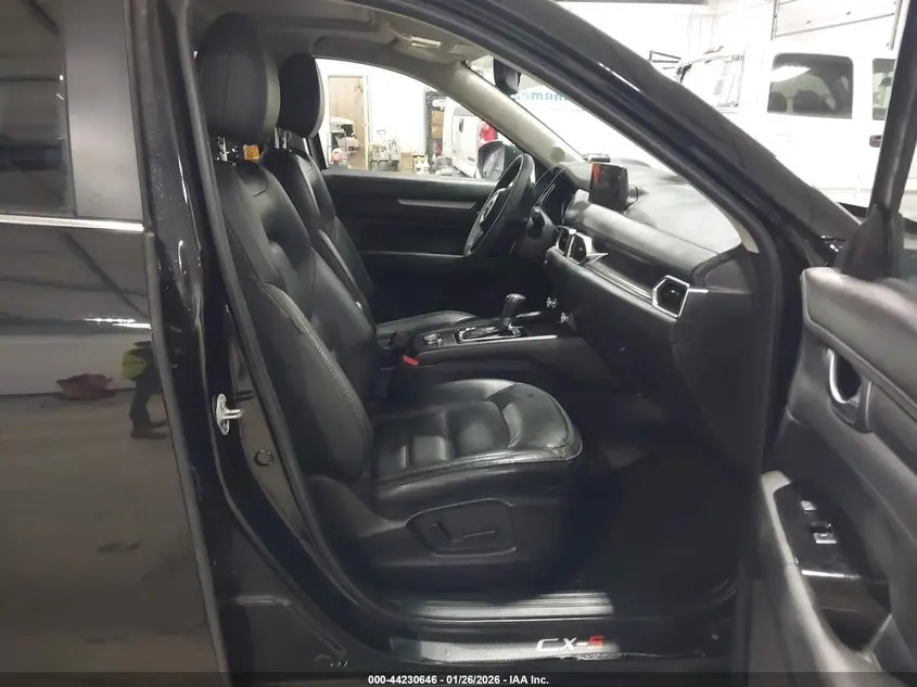 2023 MAZDA CX-5 2.5 S PREFERRED