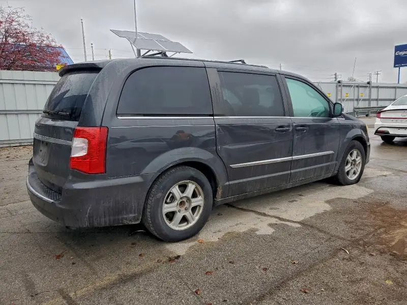 2011 CHRYSLER TOWN & COUNTRY TOURING L  