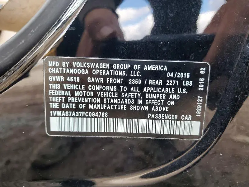2015 VOLKSWAGEN PASSAT S  