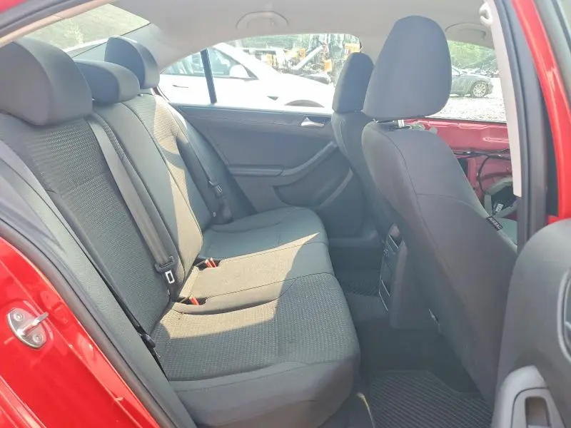2015 VOLKSWAGEN JETTA BASE  