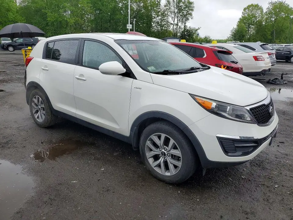 2016 KIA SPORTAGE LX  