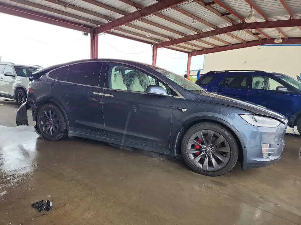 2018 TESLA MODEL X   