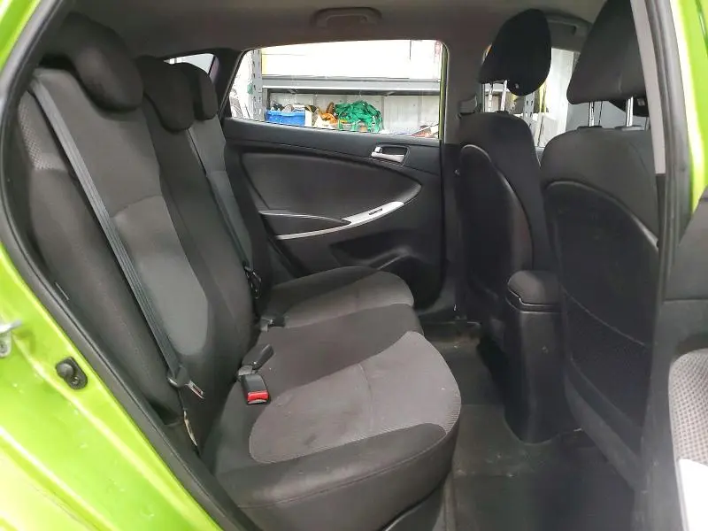 2013 HYUNDAI ACCENT GS  