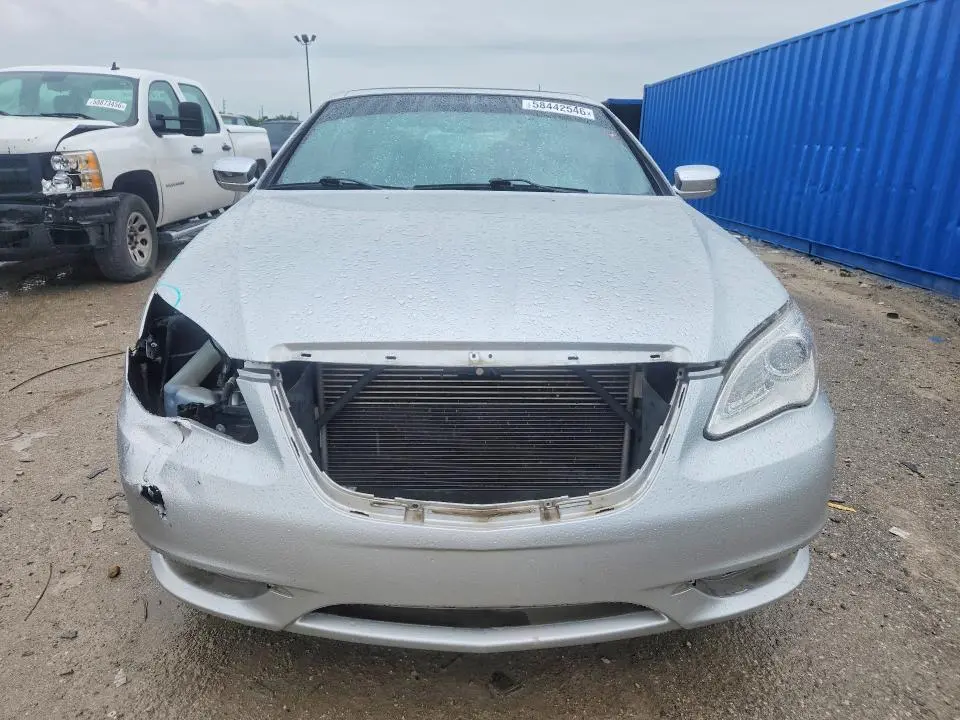 2011 CHRYSLER 200 LIMITED  