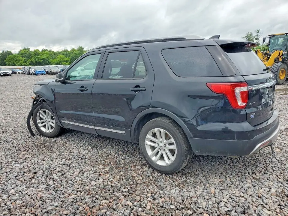 2017 FORD EXPLORER XLT  