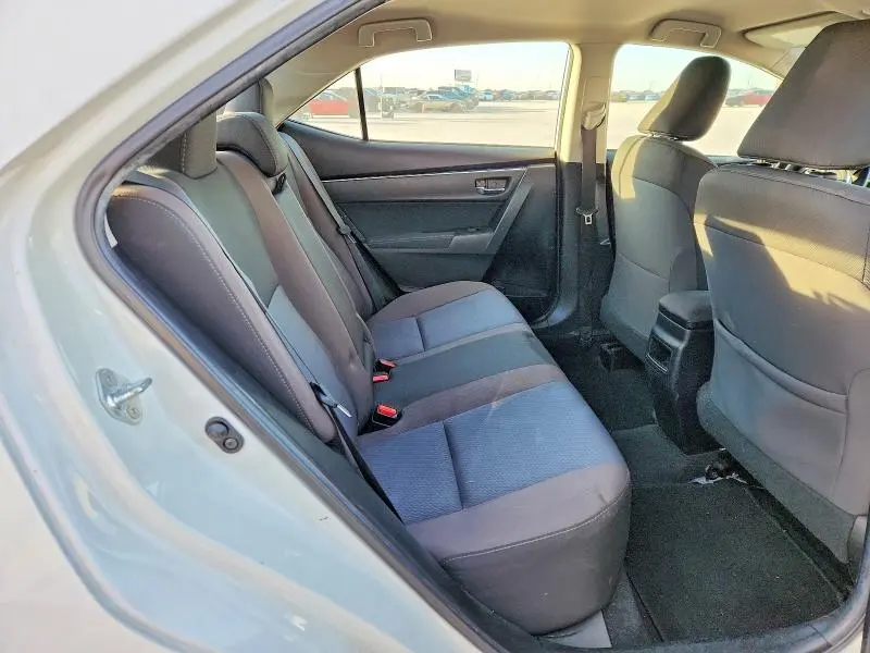 2018 TOYOTA COROLLA LE  