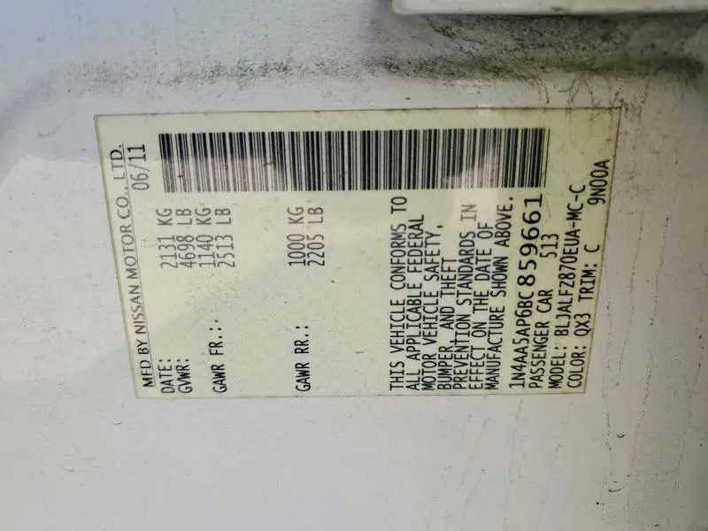 2011 NISSAN MAXIMA S  