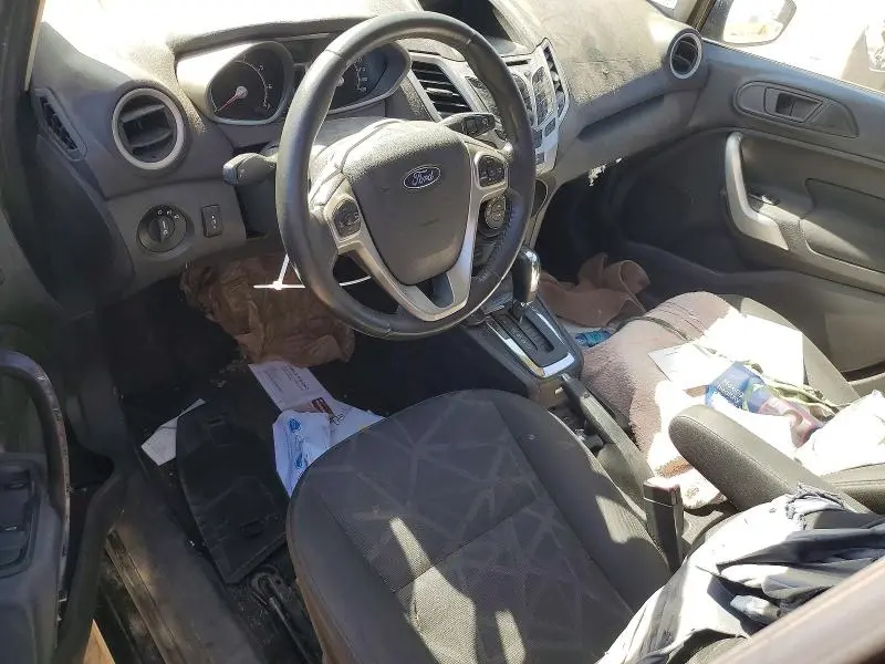 2013 FORD FIESTA SE  