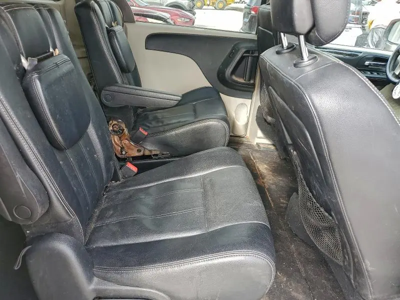 2014 CHRYSLER TOWN & COUNTRY TOURING  