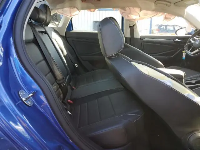 2024 VOLKSWAGEN JETTA SE  