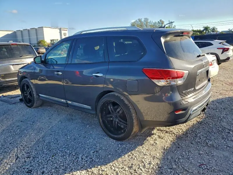 2014 NISSAN PATHFINDER S  