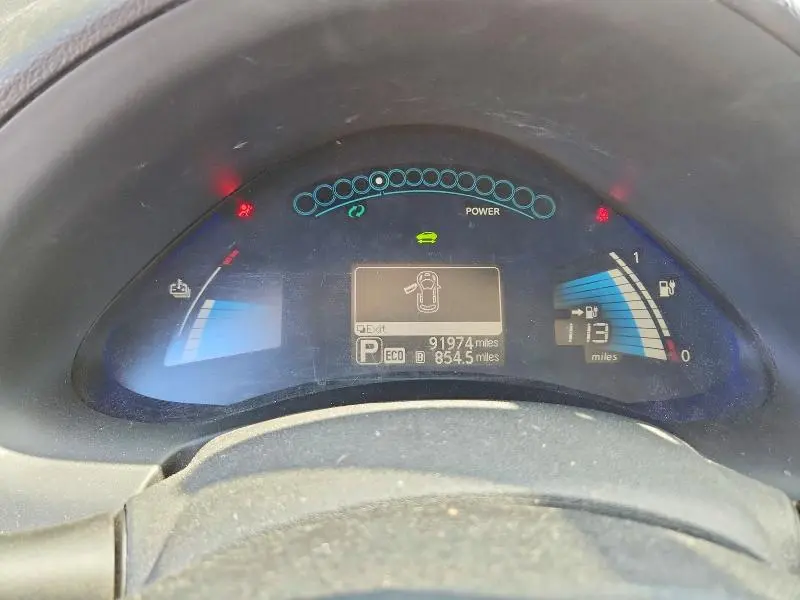 2016 NISSAN LEAF SV  