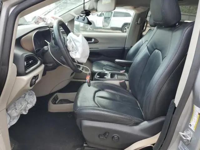 2017 CHRYSLER PACIFICA TOURING L  