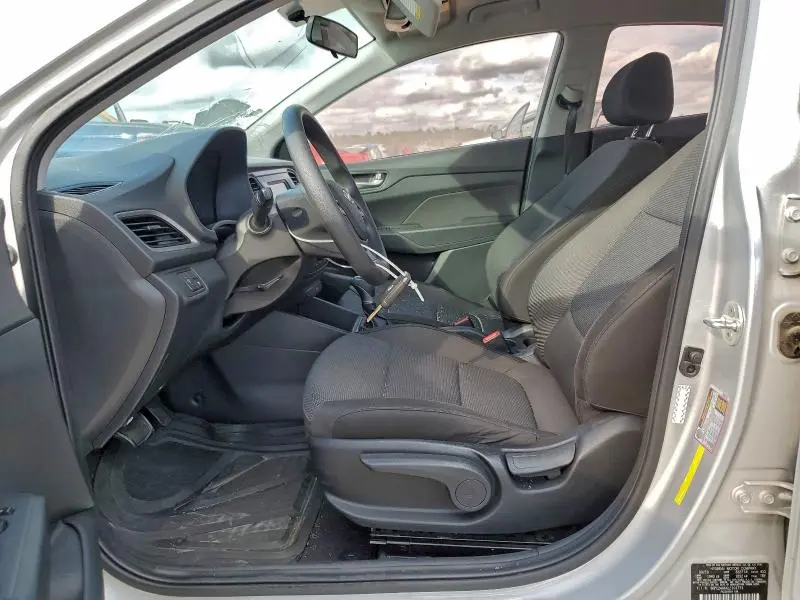 2020 HYUNDAI ACCENT SE  