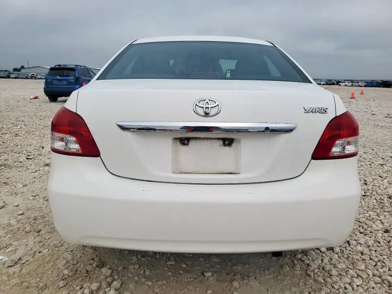 2012 TOYOTA YARIS 