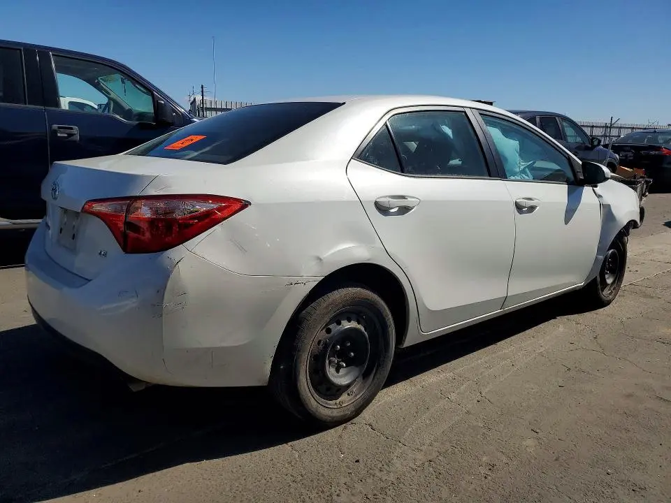 2018 TOYOTA COROLLA LE  