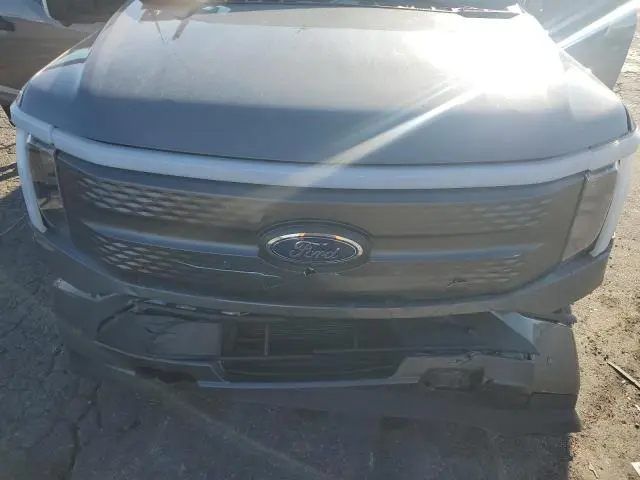 2023 FORD F150 LIGHTNING PRO  
