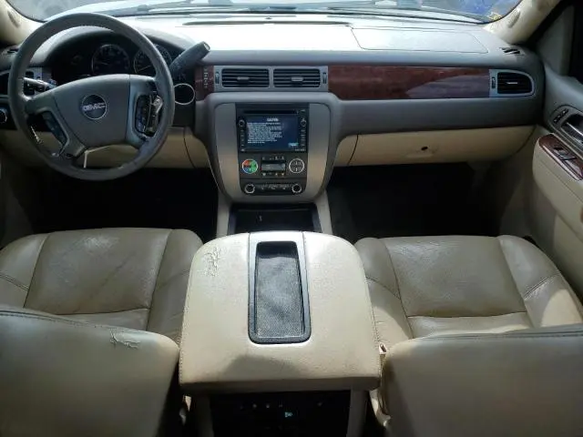 2011 GMC YUKON SLT  