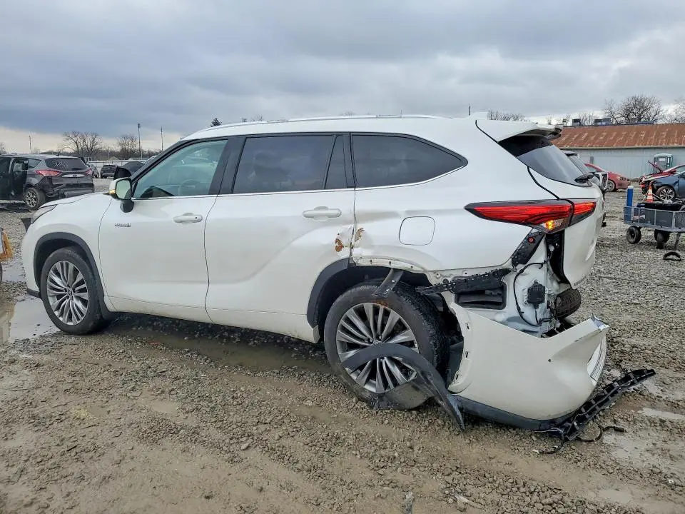 2021 TOYOTA HIGHLANDER HYBRID PLATINUM  