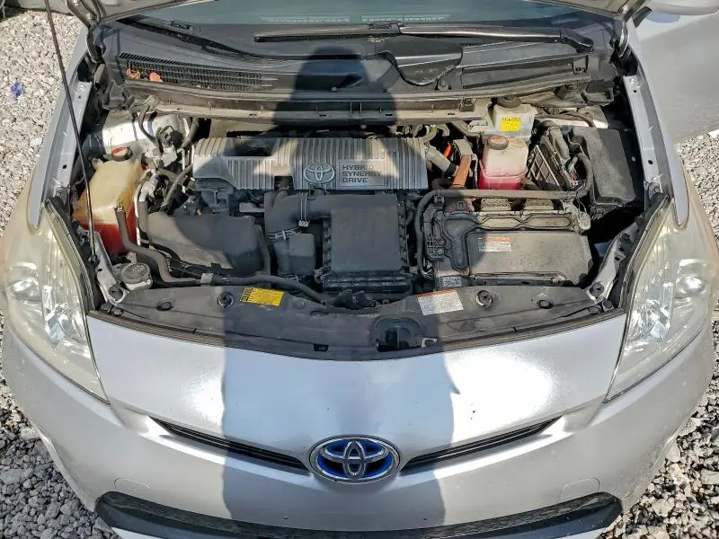 2015 TOYOTA PRIUS   