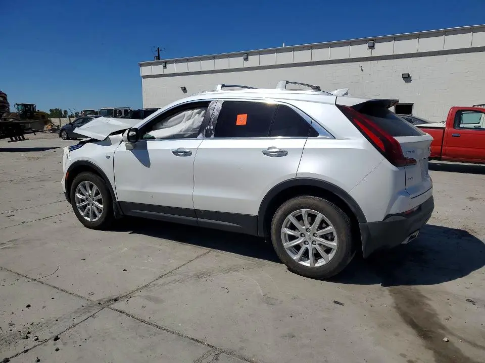 2022 CADILLAC XT4 LUXURY  