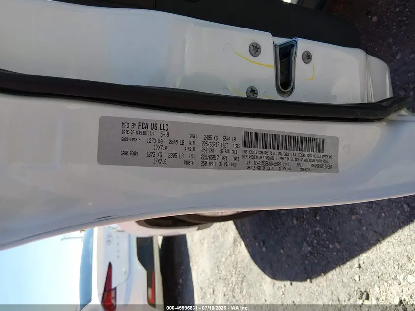 2019 JEEP CHEROKEE LATITUDE 4X4