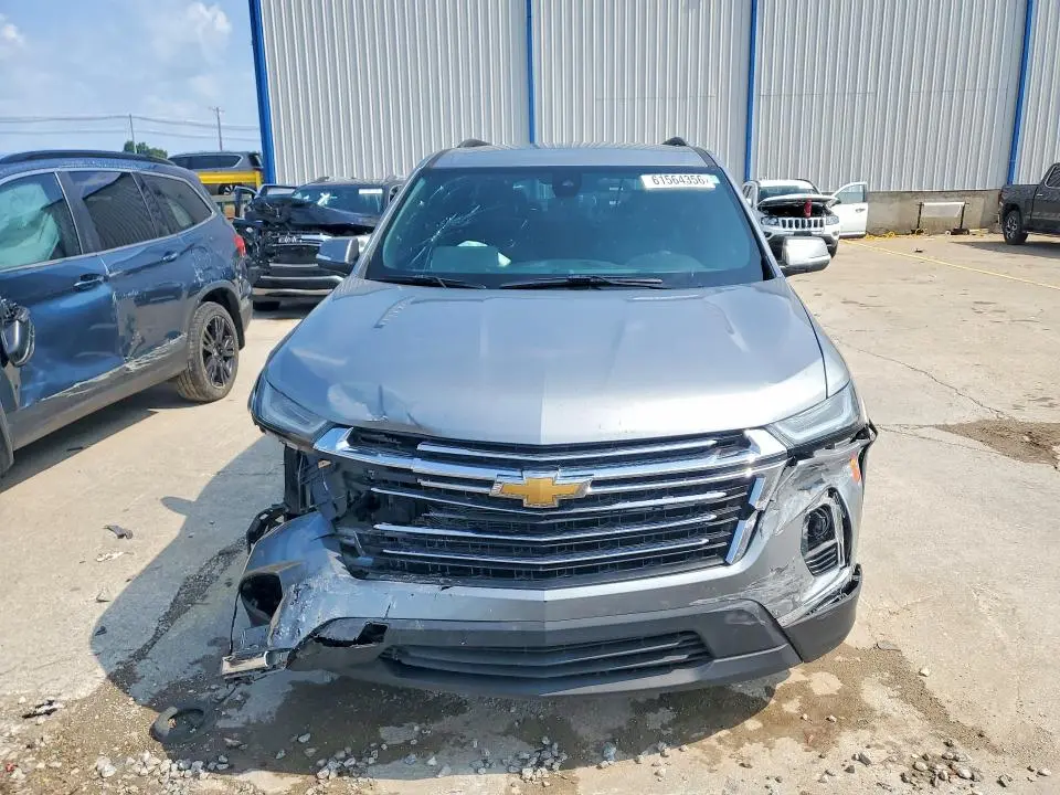 2023 CHEVROLET TRAVERSE LT  