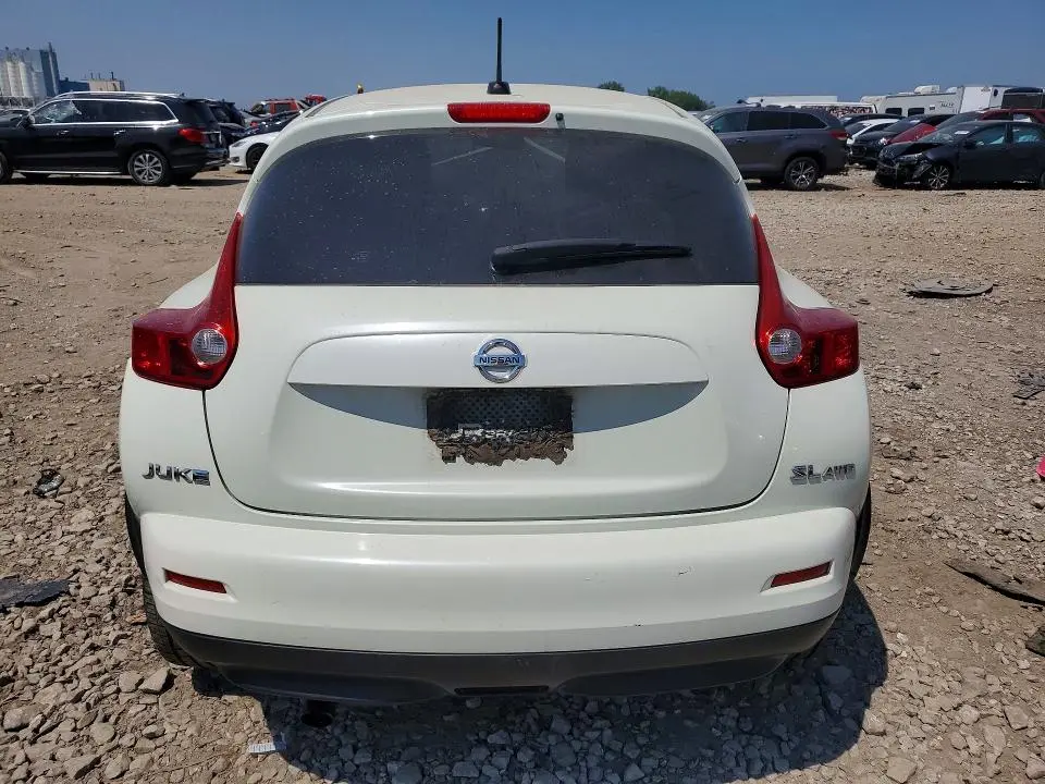 2011 NISSAN JUKE S  
