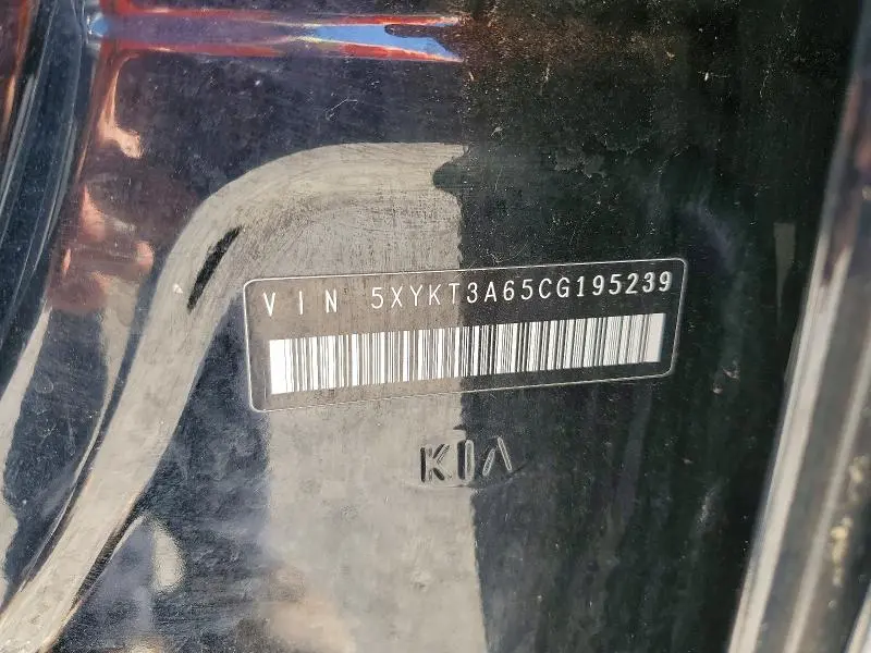 2012 KIA SORENTO LX  