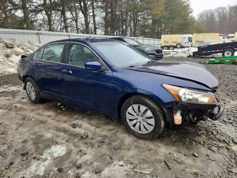 2010 HONDA ACCORD LX  