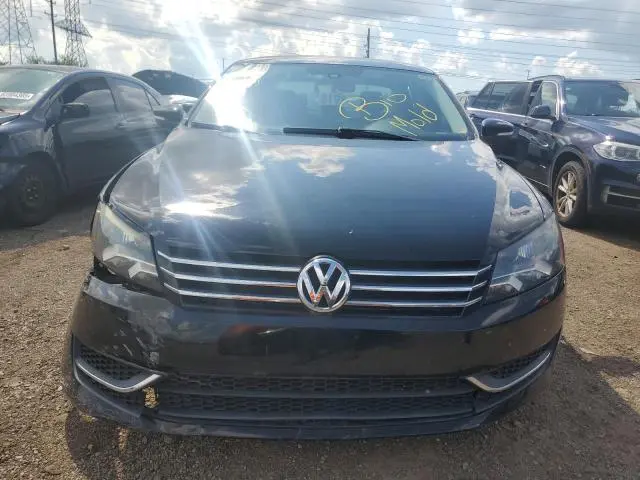 2013 VOLKSWAGEN PASSAT S  