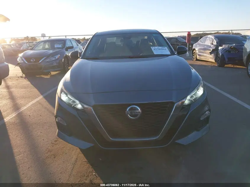 2020 NISSAN ALTIMA SR INTELLIGENT AWD
