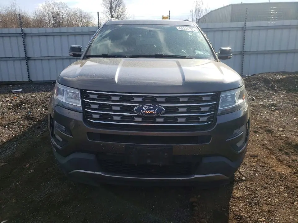 2016 FORD EXPLORER XLT  