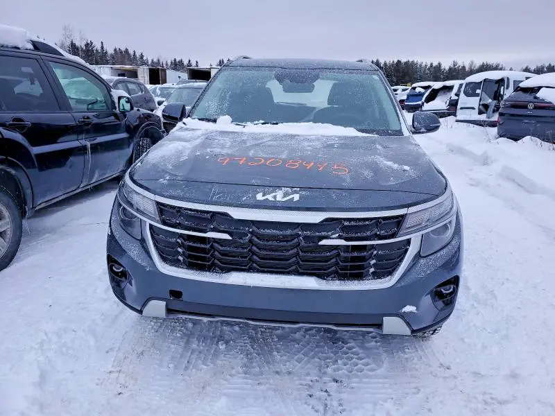 2024 KIA SELTOS LX  