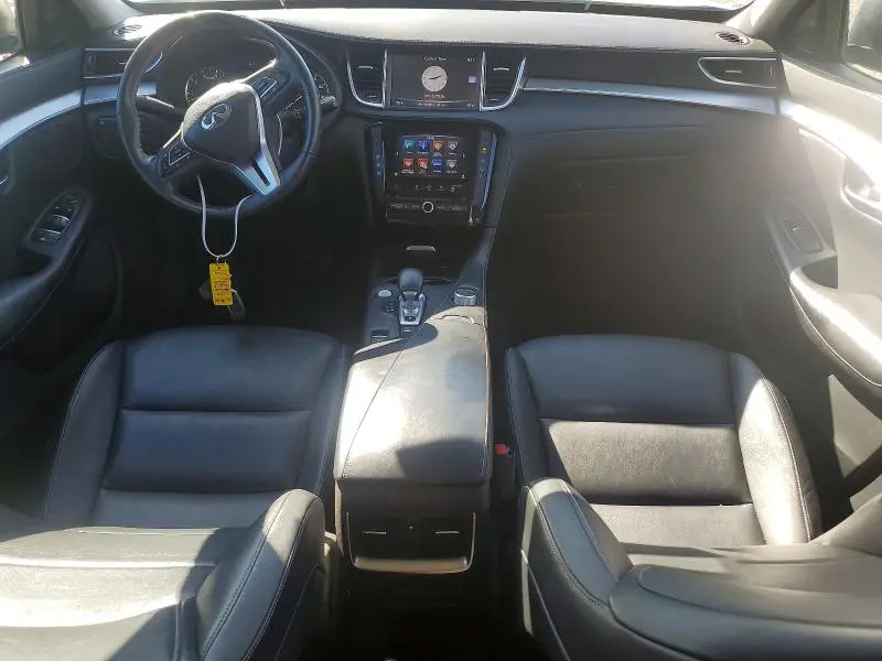 2019 INFINITI QX50 LUXE  