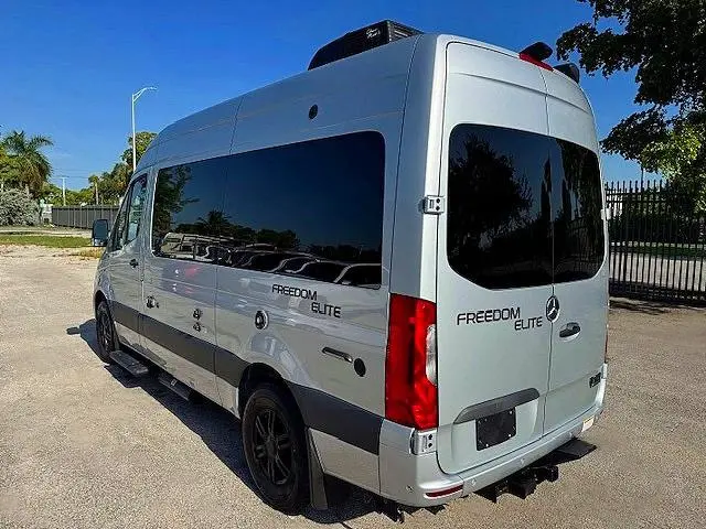 2022 MERCEDES-BENZ SPRINTER 2500  