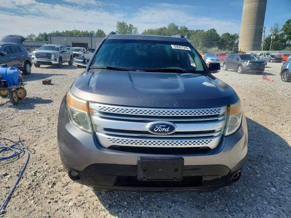 2011 FORD EXPLORER XLT  