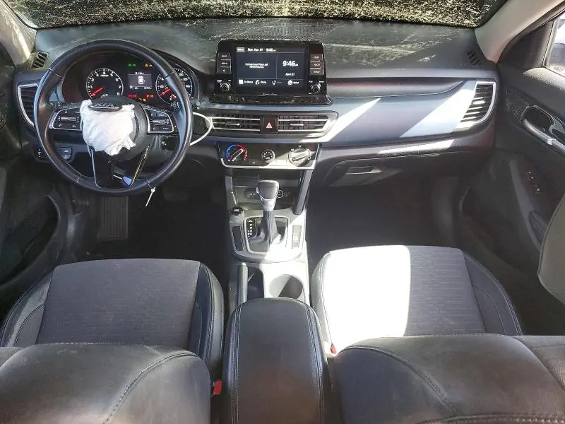 2021 KIA SELTOS S  