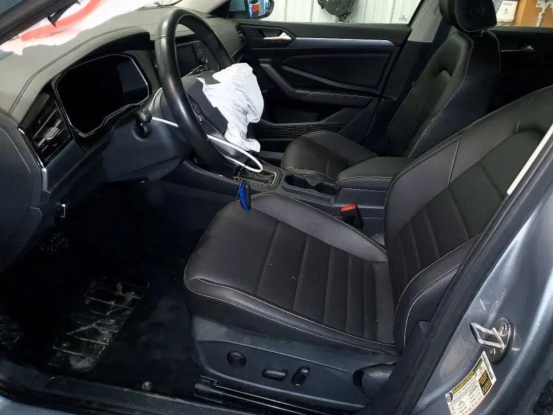 2024 VOLKSWAGEN JETTA SE  