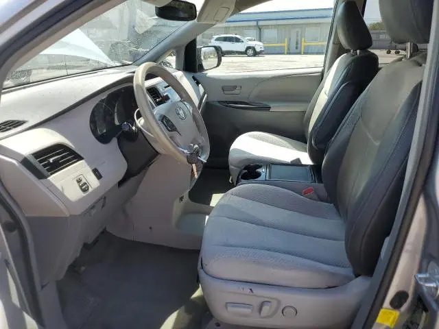 2012 TOYOTA SIENNA LE  