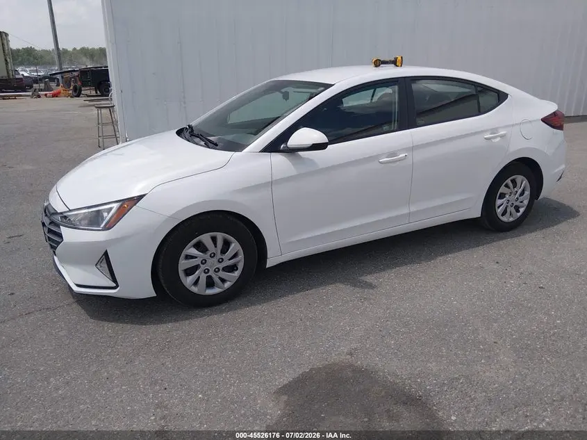 2020 HYUNDAI ELANTRA SE